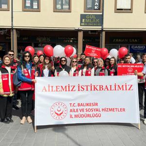 Aile Haftası Yürüyüşü - fotoğraf 13