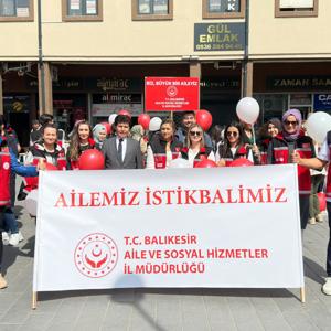Aile Haftası Yürüyüşü - fotoğraf 16