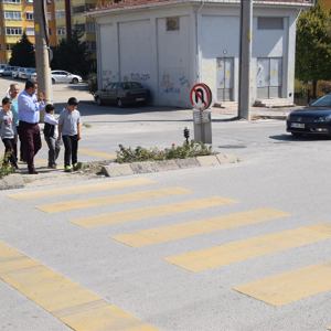 Çocuklarımız ve Yaşlılarımız ile Birlikte  “Yaya Önceliğine ve Güvenliğine” Dikkat Çektik - fotoğraf 5