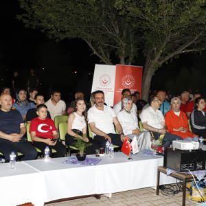 Aziz şehitlerimizin kıymetli evlatları, koruma altındaki çocuklarımız ve kuruluş bakımındaki engellilerimiz ile Milli Takım için tek yürek olduk. - fotoğraf 5