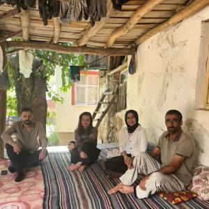Şehit Ahmet ACAR, Erdal ACAR, Hacı KAYA ve Hüseyin ÖZMEN’ in Yumaklı Köyünde ikamet eden kıymetli ailelerini; Şube Müdürü Nevim EVLİYAOĞLU ve Şehit/Gazi birim sorumluları tarafından ziyaret edilmiştir. - fotoğraf 4