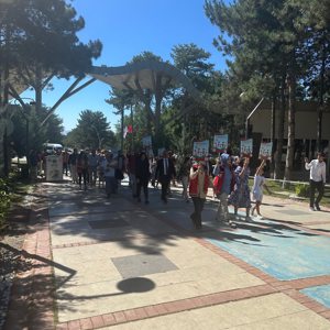 Elazığ’da “Çocuklara verilecek en güzel hediye ailedir” etkinliği düzenlendi - fotoğraf 3