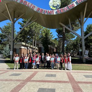 Elazığ’da “Çocuklara verilecek en güzel hediye ailedir” etkinliği düzenlendi - fotoğraf 6