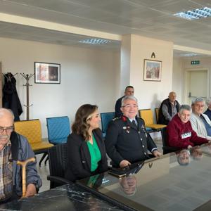 Karesi Huzurevi Yaşlı Bakım ve Rehabilitasyon Merkezine Ziyaret - fotoğraf 5