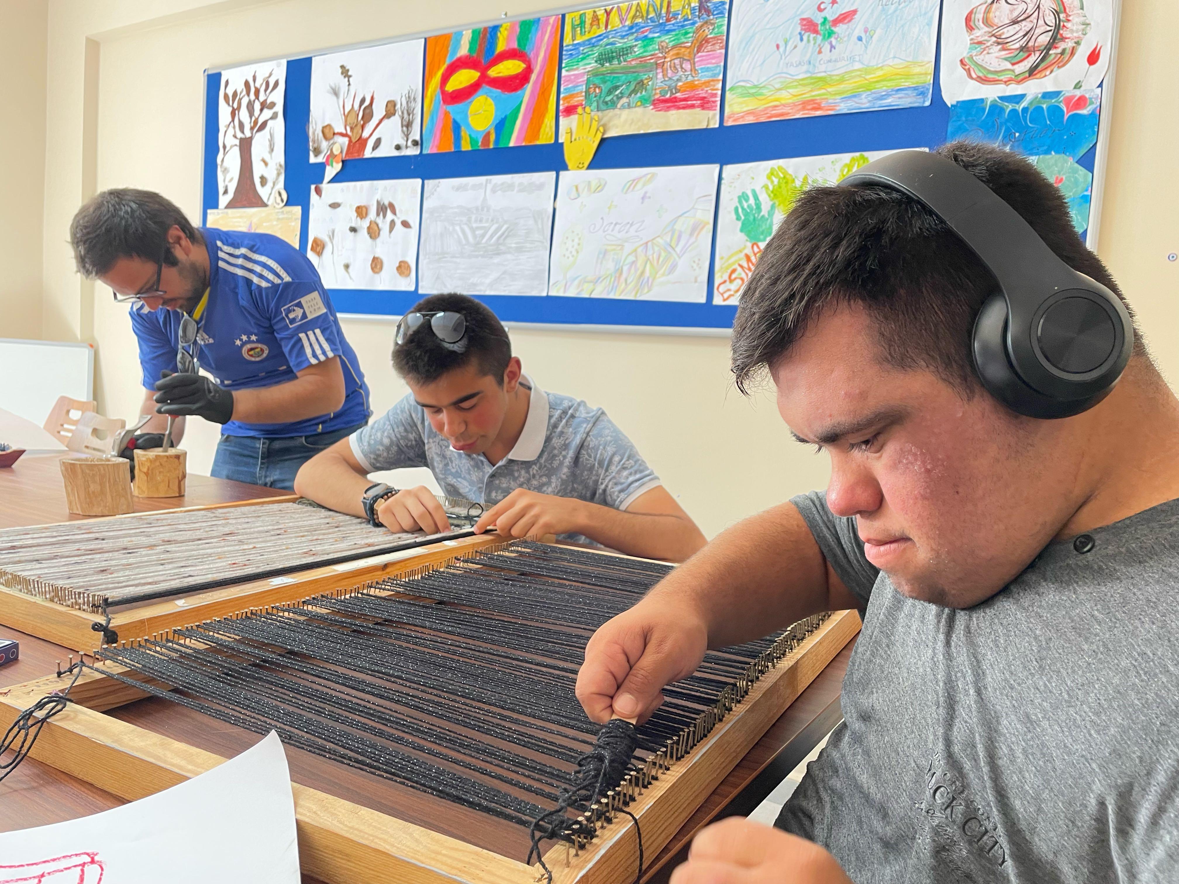 Bakanımız Göktaş: “Gündüzlü bakım merkezlerimizin kapasitesinin güçlendirilmesi amacıyla 7 pilot bakım merkezinde yeni bir proje başlattık”