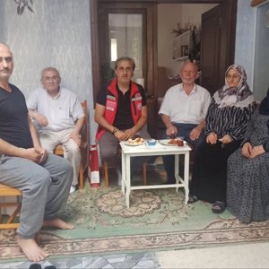  15Temmuz Şehidimiz Ahmet ÖZSOY ve  Erdem DİKER'in bizlere emaneti kıymetli ailelerini ziyaret ettik. - fotoğraf 2