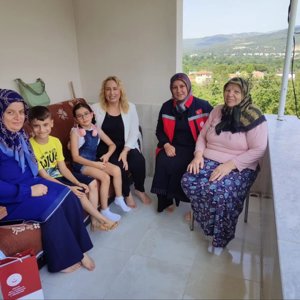  15Temmuz Şehidimiz Ahmet ÖZSOY ve  Erdem DİKER'in bizlere emaneti kıymetli ailelerini ziyaret ettik. - fotoğraf 1