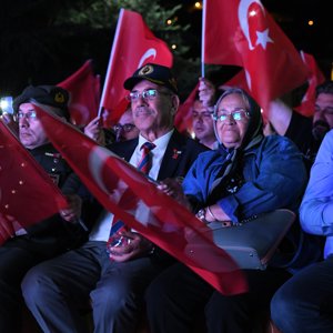 Kastamonu ASH Ailesi Olarak 15 Temmuz Demokrasi ve Milli Birlik Gününde Nöbetteyiz - fotoğraf 2
