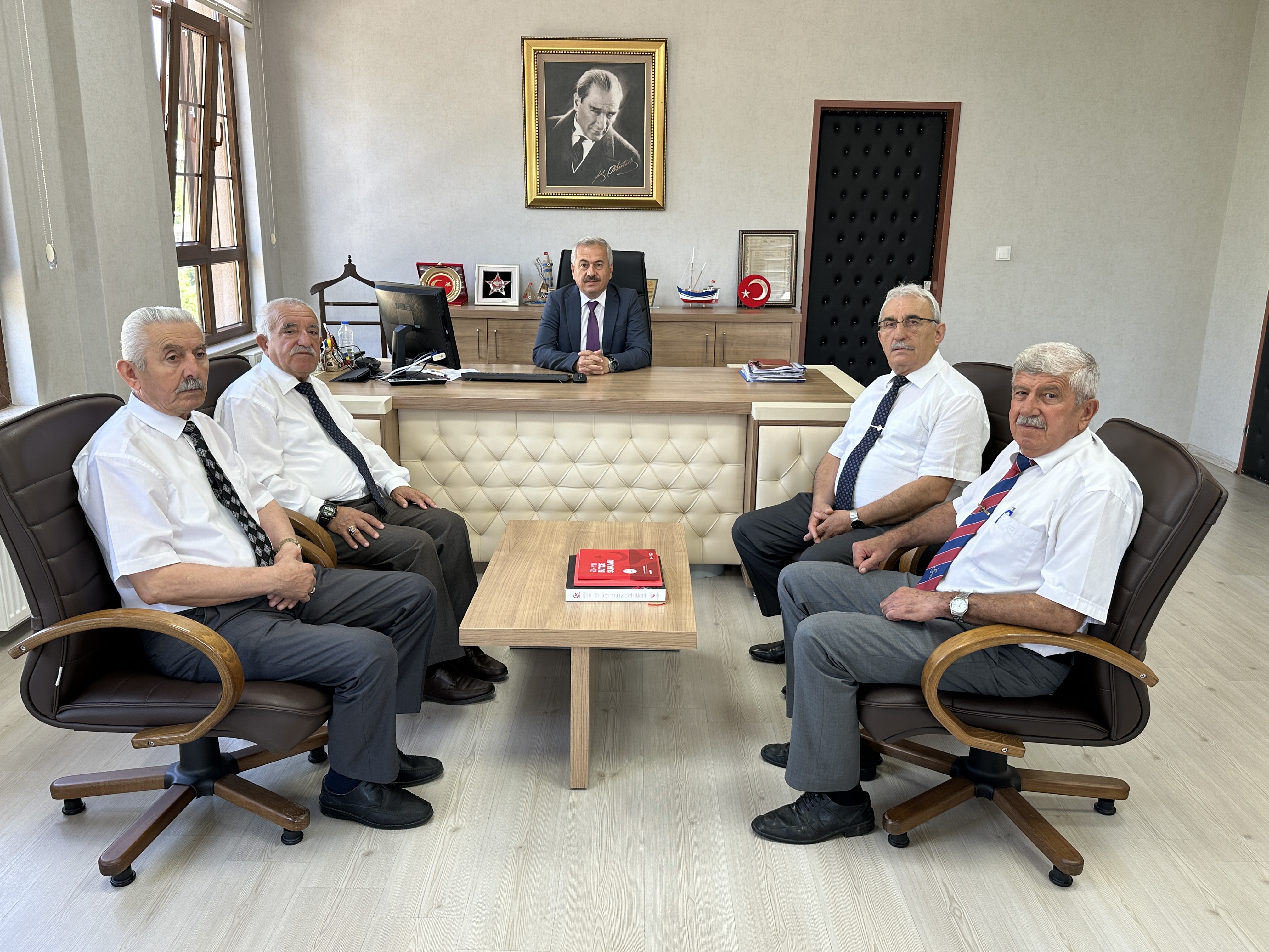 Kıbrıs Gazilerimiz'den İl Müdürümüze Ziyaret