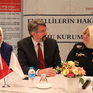 Engelli ve Yaşlı Hizmetleri Genel Müdürlüğünün Düzenlediği “BM Engelli Haklarına İlişkin Sözleşme İstişare Toplantısı”na Bakan SELÇUK Başkanlık Etti - fotoğraf 1