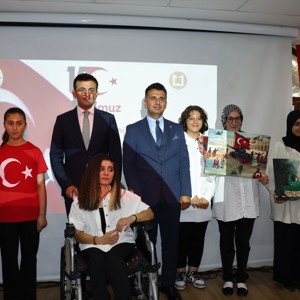 15 Temmuz Demokrasi ve Milli Birlik Gününde Korunma ve Bakım Altındaki Çocuklarımızın Demokrasi Nöbeti - fotoğraf 4