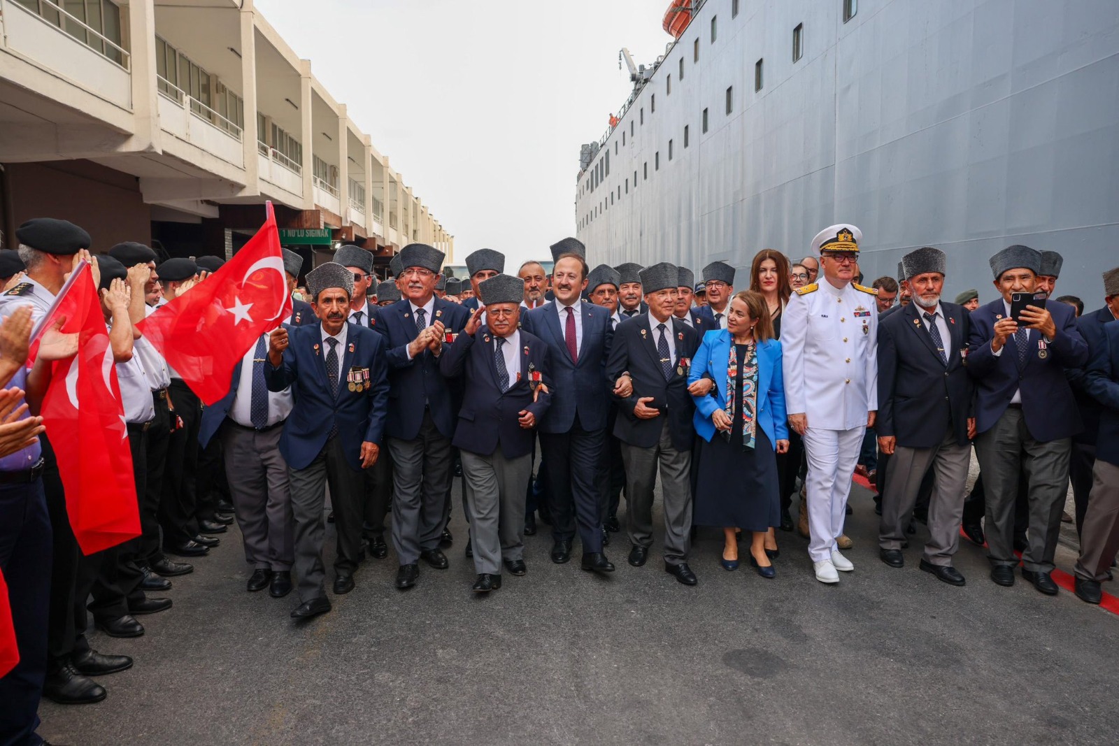 Adaya huzur ve barışı getiren harekâtın 50'nci yılında Muharip Gazilerimiz yeniden Kuzey Kıbrıs Türk Cumhuriyeti'nde! - fotoğraf 6