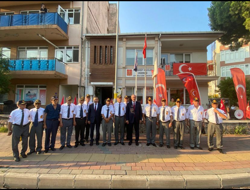 Valimiz Sayın Doç. Dr. Ömer TORAMAN Türkiye Muharip Gaziler Derneği Çanakkale Şube Başkanlığını Ziyaret Etti