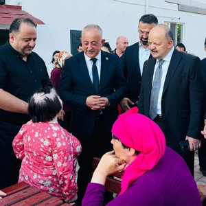 Valimiz Sayın Meftun Dallı, Araç Kışgülü Engelli Bakım Merkezini Ziyaret Etti - fotoğraf 1