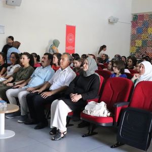 İl Müdürümüz Mustafa ÇAKIR, Müdürlüğümüze bağlı Çocuk Evleri Sitesinde bakım ve koruma altında bulunan çocuklarımız tarafından hazırlanan tiyatro gösterisine katıldı - fotoğraf 4