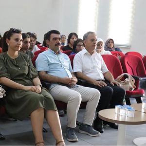 İl Müdürümüz Mustafa ÇAKIR, Müdürlüğümüze bağlı Çocuk Evleri Sitesinde bakım ve koruma altında bulunan çocuklarımız tarafından hazırlanan tiyatro gösterisine katıldı - fotoğraf 6