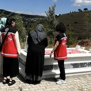 Aziz Şehidimiz Murat Çökmez’in Şehadet Yıldönümünde Kabri başında Anma Programı Düzenlendi - fotoğraf 1