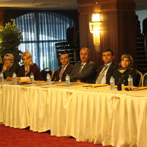 İl Müdürlüğümüz ve Birleşmiş Milletler Nüfus Fonu (UNFPA) Tarafından Erken Yaşta ve Zorla Evliliklerin Önlenmesine Yönelik Çalıştay Yapıldı. - fotoğraf 6