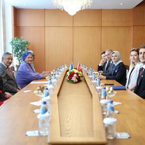 Aile ve Sosyal Hizmetler Bakanımız Göktaş, Moğolistan'da "Dünya Kadınlar Forumu"nda konuştu - fotoğraf 9