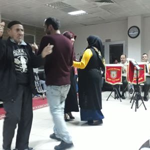  15.Piyade Eğitim Tugayı Bando Komutanlığı 1 Ekim Dünya Yaşlılar Günü'nde Yaşlılarımıza Konser Verdi - fotoğraf 1