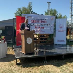 "Türkiye Yüzyılı Kardeşlik Turnuvası" Kupa ve Madalya Töreniyle sona erdi. - fotoğraf 3