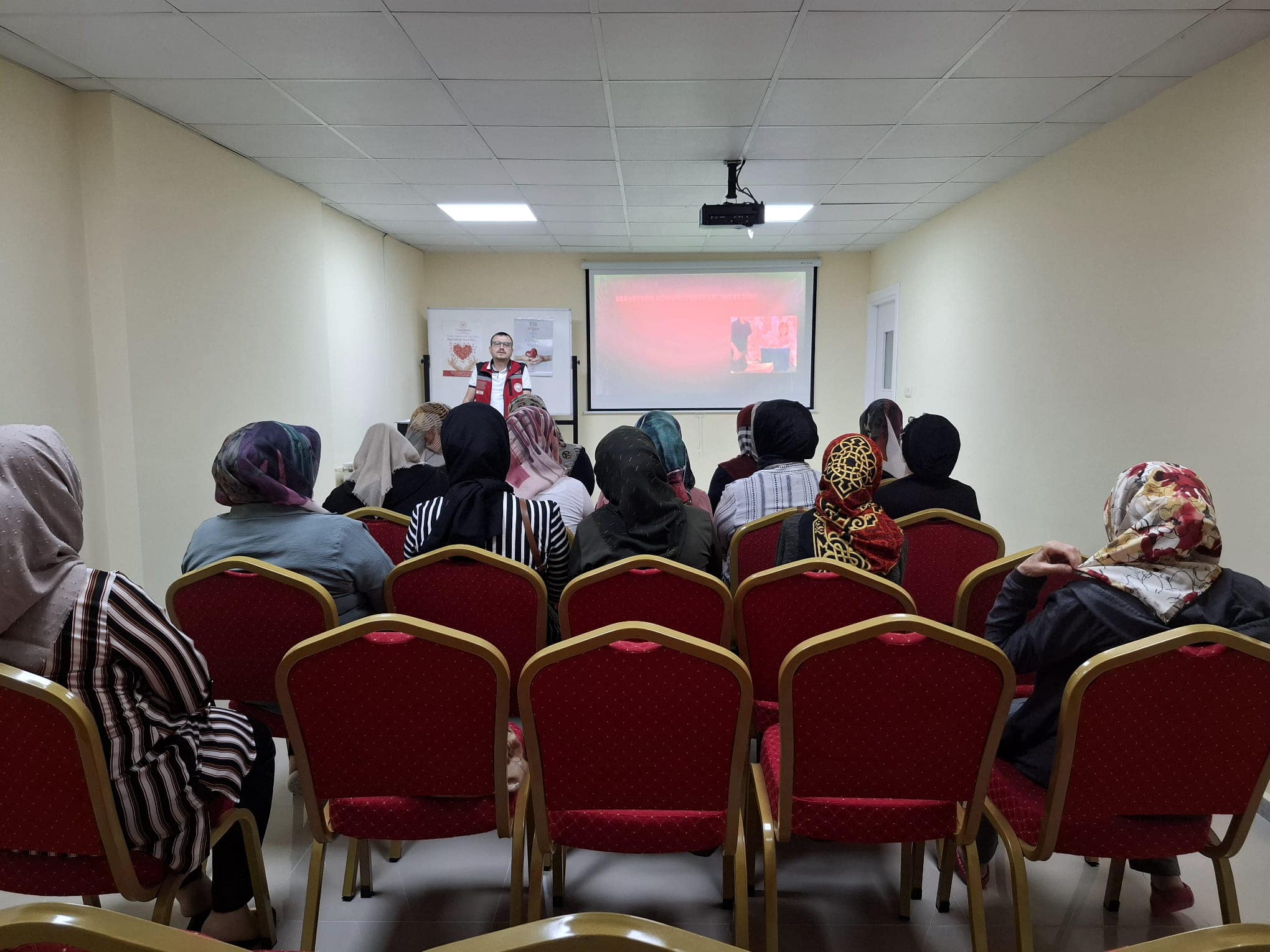  ETKİLİ VE YETKİN EBEVEYNLİK EĞİTİMİ