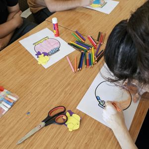 Bingöl Gündüz Bakım, Rehabilitasyon ve Aile Danışma Merkezimizde hizmet gören engelli bireylerimiz ile birlikte açılan kurslarımızda çeşitli etkinlikler yapılarak eğlenceli vakit geçirdiler. - fotoğraf 2