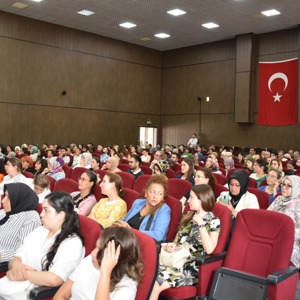 Türkiye Yüzyılı Aile Söyleşileri Programlarının Beşincisi Düzenlendi. - fotoğraf 5