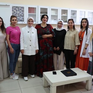 Bakanımız Mahinur Özdemir Göktaş Hakkari'de Aile Destek Merkezi'ni Ziyaret Etti - fotoğraf 8