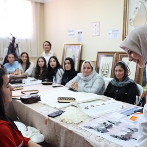 Bakanımız Mahinur Özdemir Göktaş Hakkari'de Aile Destek Merkezi'ni Ziyaret Etti - fotoğraf 8