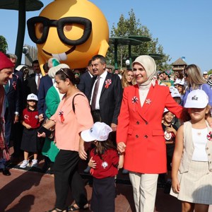 Aile ve Sosyal Hizmetler Bakanımız Göktaş, "Bilinçle İlerleme Zamanı Projesi" etkinliğine katıldı - fotoğraf 7