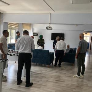 İl Müdürümüz Naci YILMAZ, #MersinOtizmGündüzlüBakımRehabilitasyonveAileDanışmanlığıMerkezimizi ziyaret ederek denetim ve rehberlik faaliyetlerinde bulundu. - fotoğraf 2