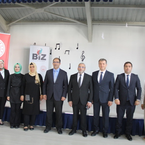 BAKANLIĞIMIZ VE MİLLİ EĞİTİM BAKANLIĞI İŞ BİRLİĞİ İLE HAYATA GEÇİRİLEN 'BİLİNÇLE İLERLEME ZAMANI' BİZ PROJESİ ETKİNLİĞİ - fotoğraf 4