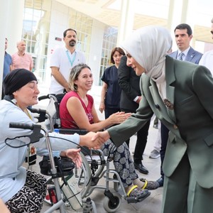 Aile ve Sosyal Hizmetler Bakanımız Göktaş: "18 Eylül'de 729 şehit yakını, gazi ve gazi yakınımızı kamuya atayacağız" - fotoğraf 2