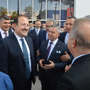 Sn. Bakanımız Mahinur ÖZDEMİR GÖKTAŞ, İl Müdürlüğü Yeni Hizmet Binası ve Toroslar Çocuk Evleri Sitesi açılışını gerçekleştirdi. - fotoğraf 2