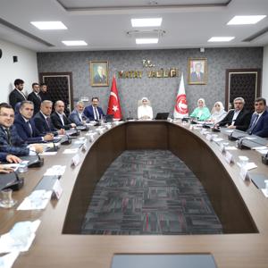 Bakanımız Mahinur Özdemir Göktaş, Hatay'da Serdar Demir Çocuk Evleri Sitesi'nin açılışını yaptı - fotoğraf 8