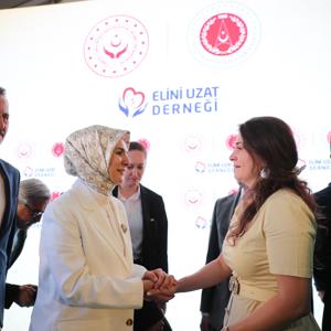 Bakanımız Mahinur Özdemir Göktaş, Hatay'da Serdar Demir Çocuk Evleri Sitesi'nin açılışını yaptı - fotoğraf 4