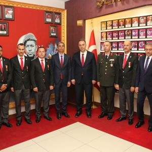 19 Eylül Gaziler Günü Münasebetiyle Şehit Aileleri ve Gazi Derneklerimizi Ziyaret Ettik. - fotoğraf 4
