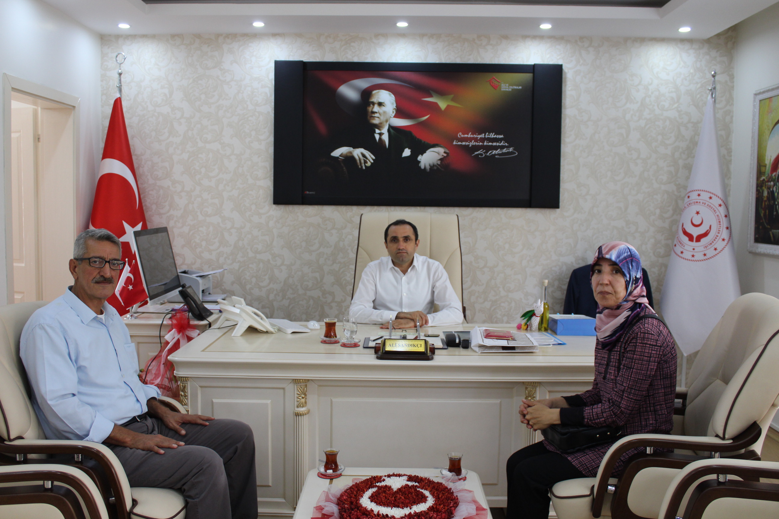 Şehidimizin Ailesi, İl Müdürümüzü Ziyaret Etti.