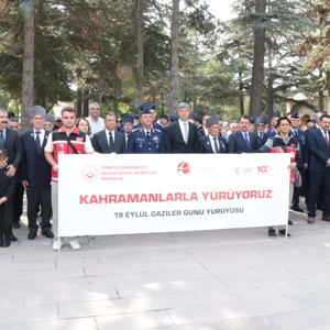 Kahramanlarla Yürüyoruz - fotoğraf 5