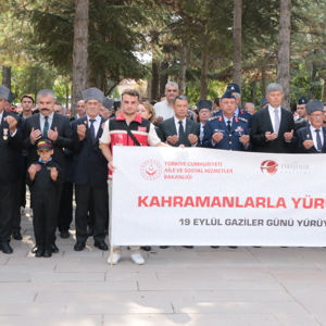 Kahramanlarla Yürüyoruz - fotoğraf 6