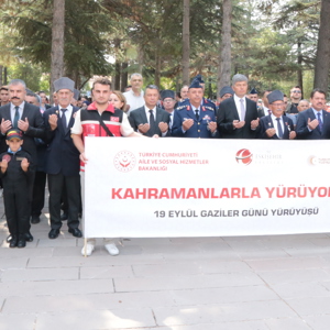 Kahramanlarla Yürüyoruz - fotoğraf 7