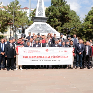 Kahramanlarla Yürüyoruz - fotoğraf 12