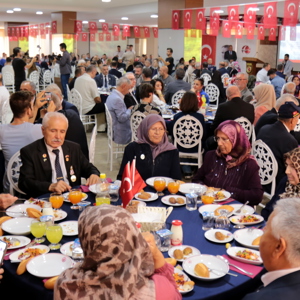 Gazilerimiz Onuruna Yemek Programı Düzenlendi - fotoğraf 4