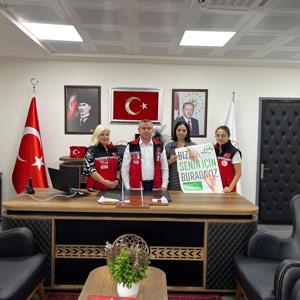 Yeşilay broşür ve afişlerinin Sosyal Hizmet Merkezlerimizden hizmet alan vatandaşların erişiminin sağlanması konusunda İl Müdürlüğümüz ve Yeşilay Danışmanlık Merkezi arasında işbirliğinin geliştirilmesine yönelik YEDAM tarafından Müdürlüğümüze ziyaret yapıldı. - fotoğraf 1