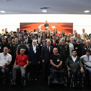 Bakanımız Mahinur Özdemir Göktaş Gaziler Günü Programına Katıldı - fotoğraf 2
