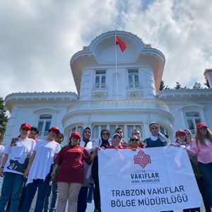  Bakım Rehabilitasyon ve Aile Danışma Merkezimizde kalan özel bireylerimiz için Trabzon kentine gezi düzenlendi. - fotoğraf 1