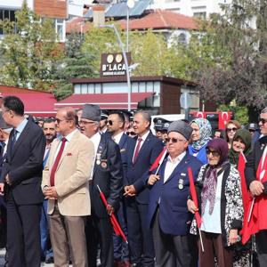 KAHRAMAN GAZİLERİMİZ, DÜZENLENEN PROGRAMLARLA ANILDI - fotoğraf 8