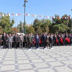 KAHRAMAN GAZİLERİMİZ, DÜZENLENEN PROGRAMLARLA ANILDI - fotoğraf 9