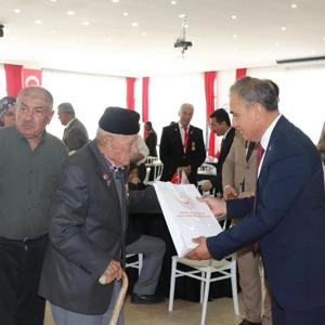 KAHRAMAN GAZİLERİMİZ, DÜZENLENEN PROGRAMLARLA ANILDI - fotoğraf 23